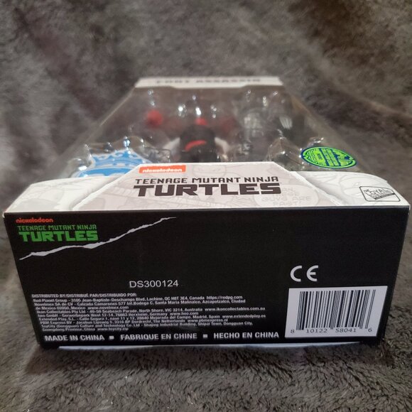 Loyal Subjects BST AXN FOOT ASSASSIN RED Teenage Mutant Ninja Turtles - Picture 8 of 8
